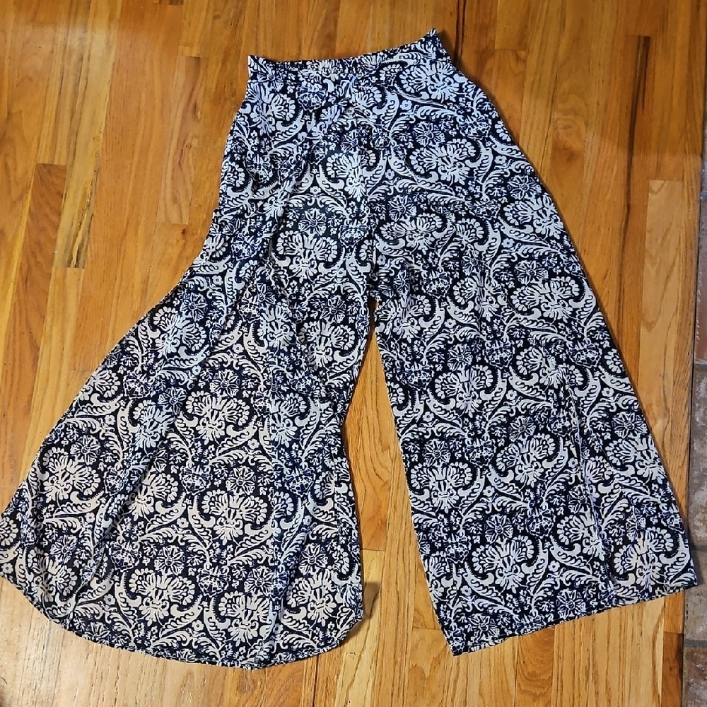 Truth Blue and White Patterned Pants